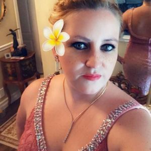 Meet your Posher, Annetta